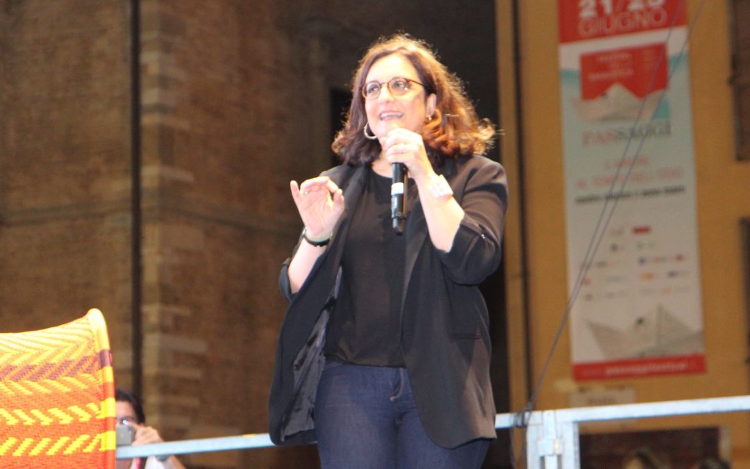Catena Fiorello: “gli emigranti italiani sono stati i nostri eroi”