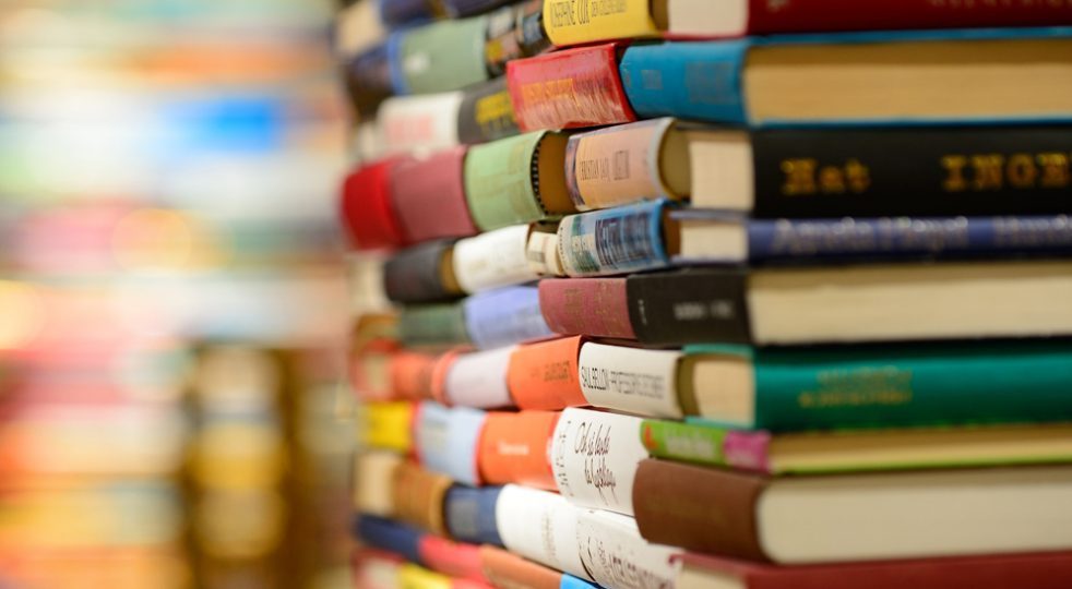 Legge sul libro e sulla lettura: il Senato approva all’unanimità