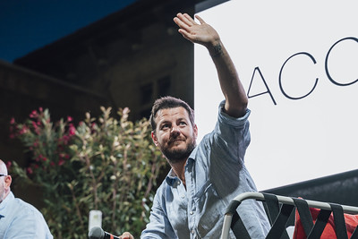 Alessandro Cattelan: dal mondo dello spettacolo a quello dell’editoria con Accento Edizioni