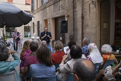 Claudio Di Celma racconta la storia di una scoperta archeologica a Passaggi Festival